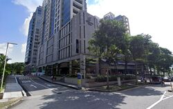 Clemenceau Avenue (D9), Retail #452549881